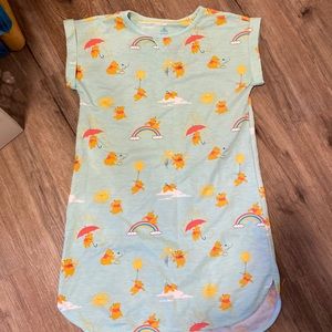 Disney Pooh NWT size xs/s womens night gown